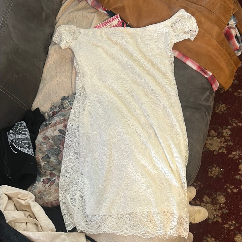 Pinky White Lace Dress